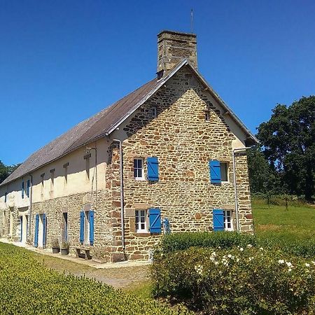 Le Douitel Bed & Breakfast Roncey ภายนอก รูปภาพ